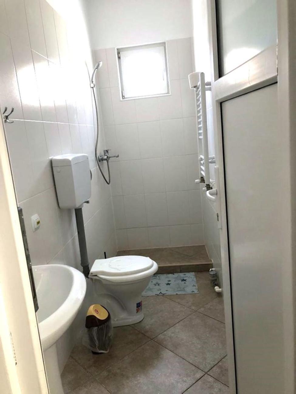 אזוגה Casa Centrala מראה חיצוני תמונה